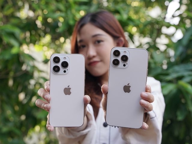 NÓNG: Mô hình iPhone 13 bất ngờ xuất hiện tại Việt Nam
